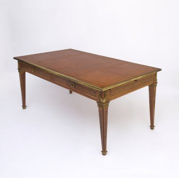 Bureau plat de style Louis XVI époque Napoléon III France, Travail de la maison Sormani 