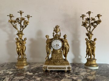 Garniture de Cheminée en Bronze Doré Fin 19ème Intéressante Qualité 